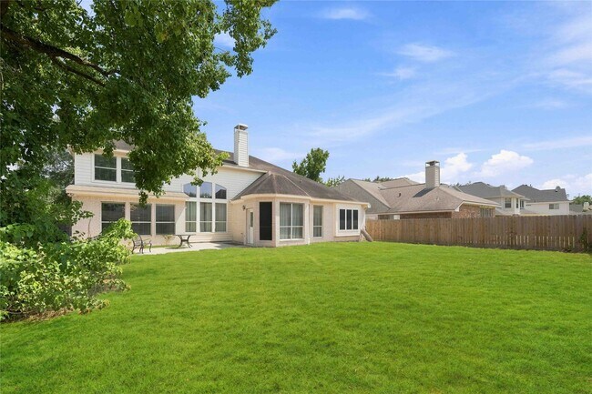 Building Photo - 14715 Golden Bough Ln
