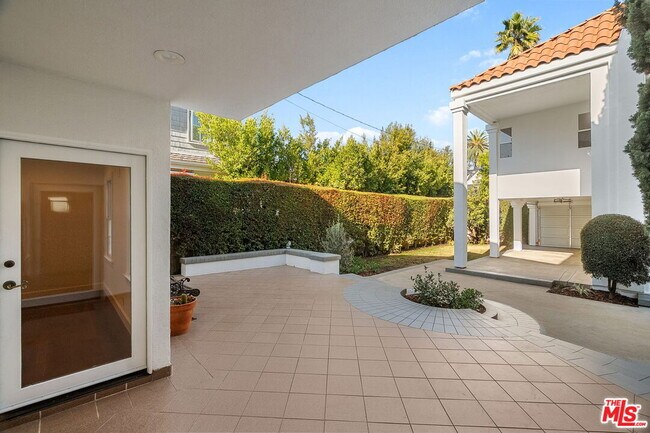 Building Photo - 459 21st Pl