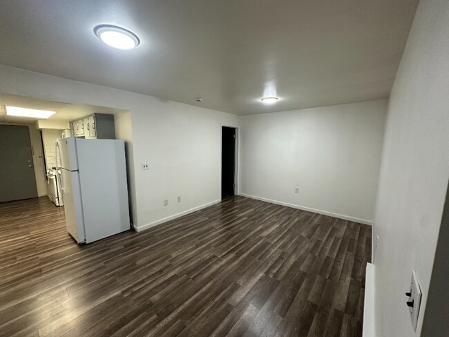 Building Photo - 411 McGuigan Pl