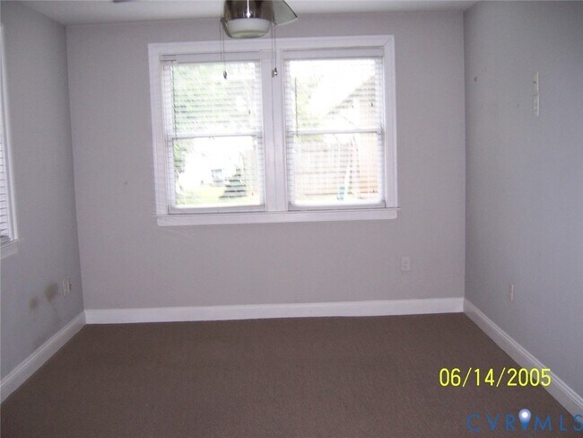 Building Photo - 712 N 24th St