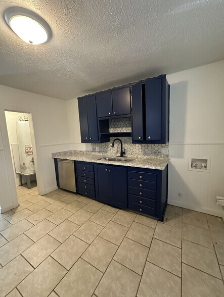 Building Photo - 4622 Stigall Dr