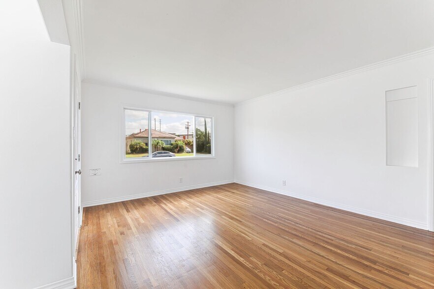 Building Photo - 4170 E Patero Way