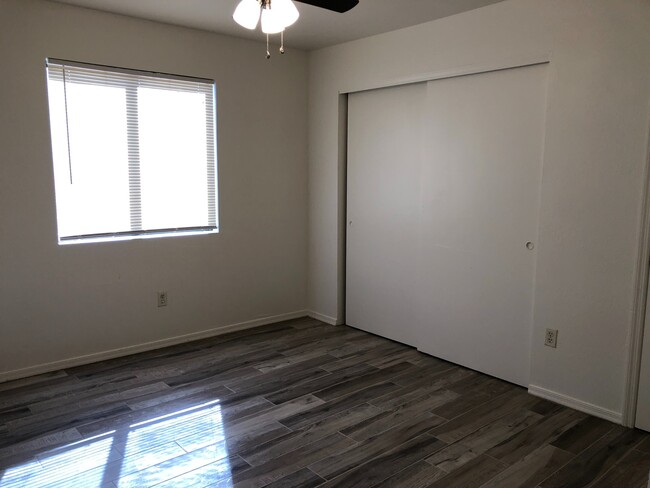 Building Photo - McKellips and Lindsey. Apartment. 2 bed, 2...