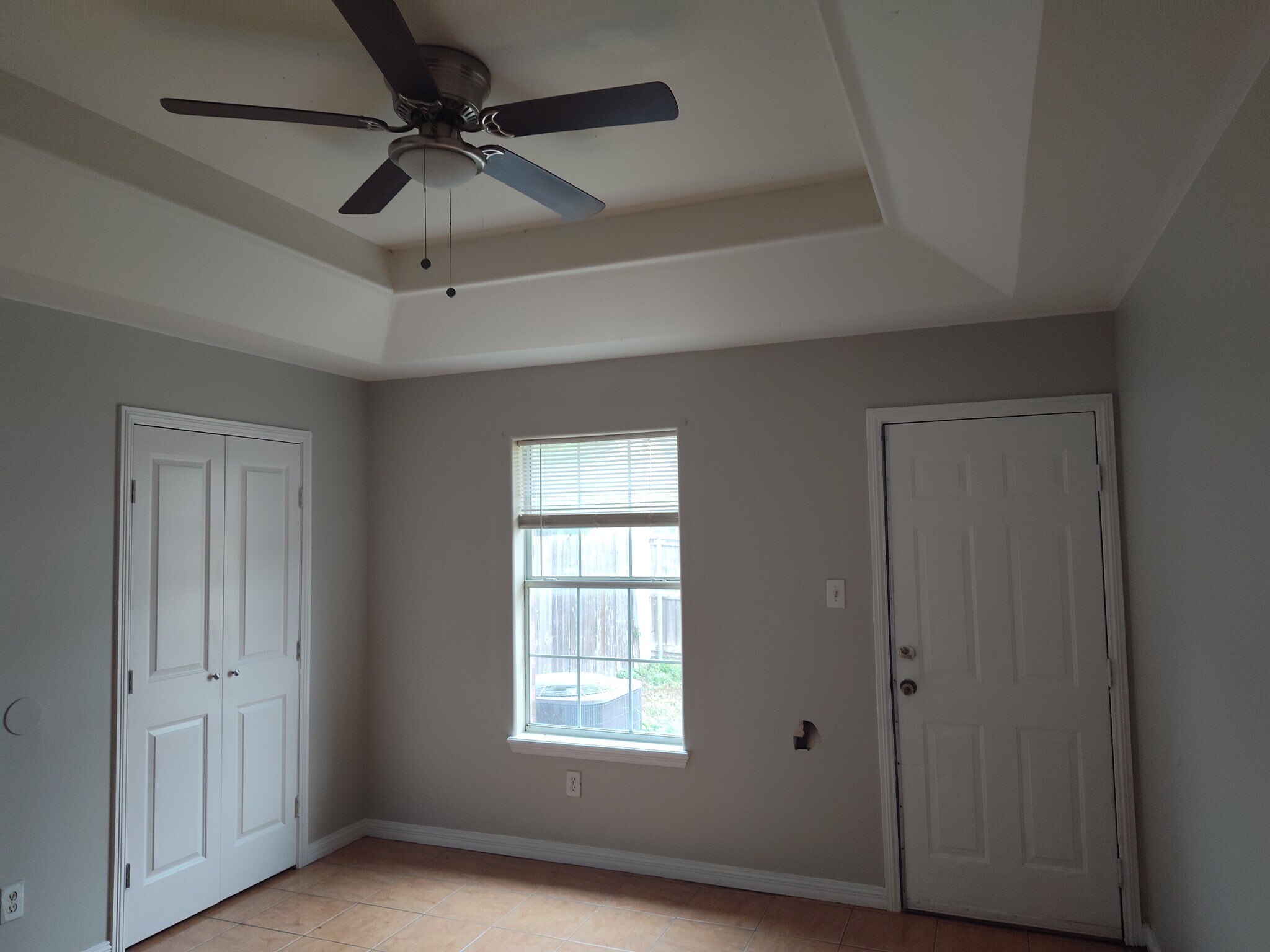 Building Photo - 2117 Aruba Dr