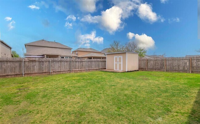 Building Photo - 8021 Arezzo Dr