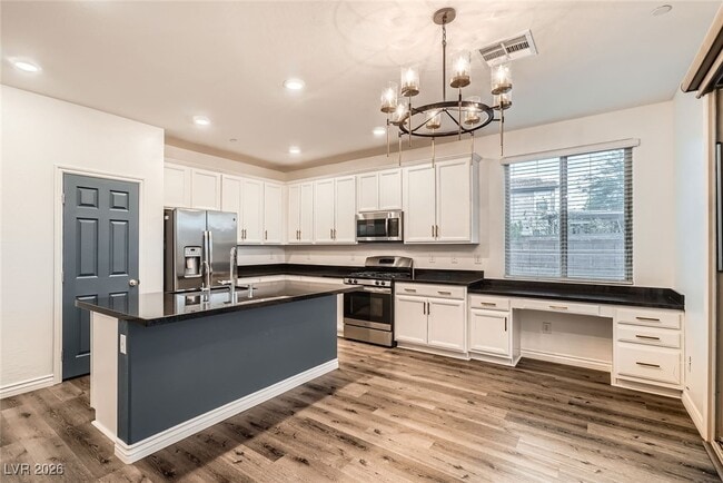 Building Photo - 1009 Bluebell Brook St