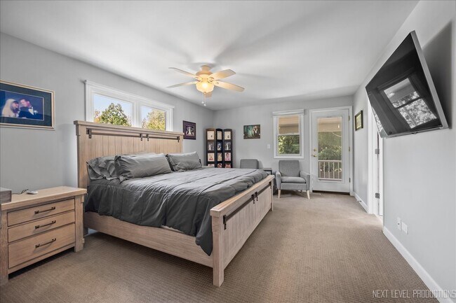 Building Photo - 747 Cheever Ave