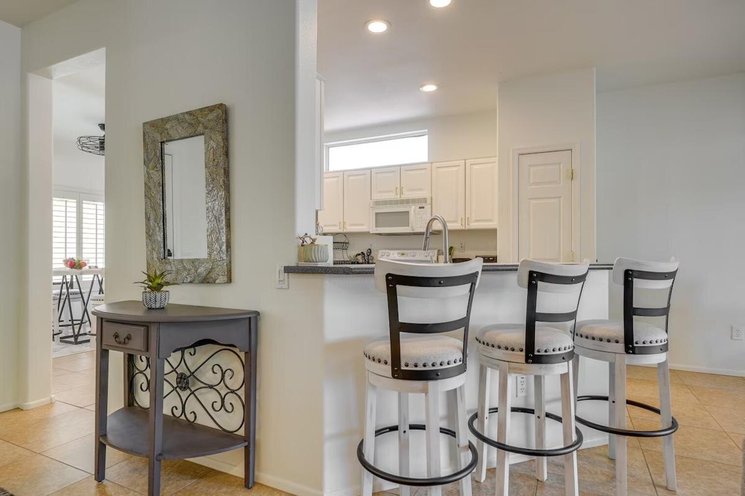 Building Photo - 16426 W Boulder Vista Dr