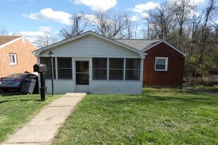 Building Photo - 3436 Brinway Dr