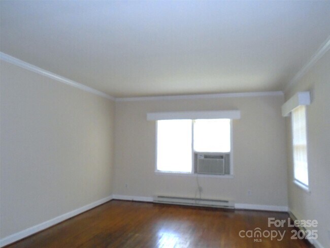 Building Photo - 4227 Walker Rd