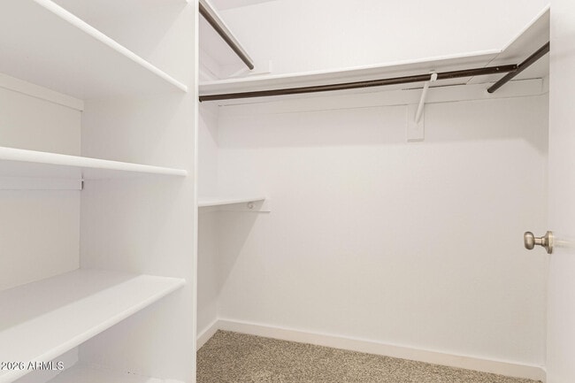 Building Photo - 7253 S Alder Dr