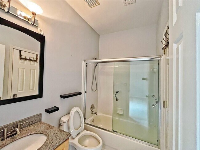Building Photo - 6709 Wooded Cove Ct