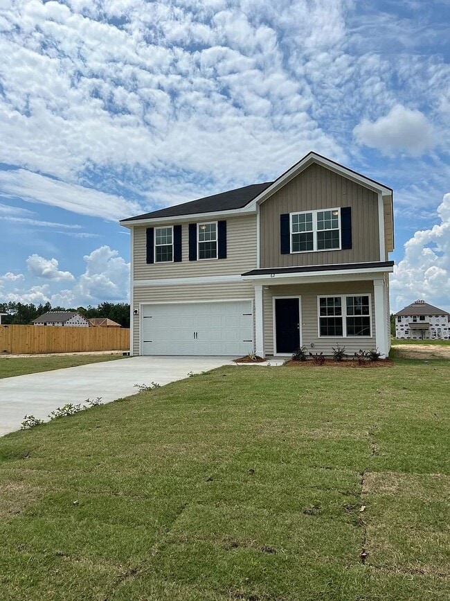 Building Photo - SUMMER MOVE-IN SPECIAL: $300 OFF 1ST MONTH...