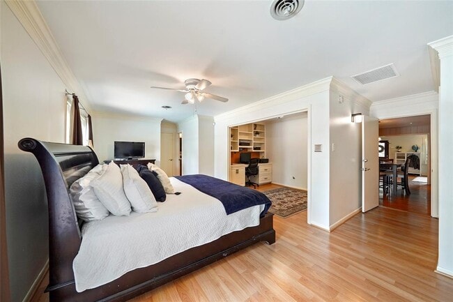 Building Photo - 6218 Wynnwood Ln