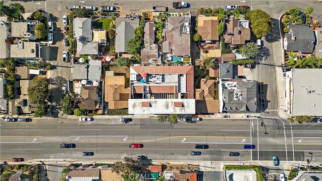 Building Photo - 2037 S Coast Hwy