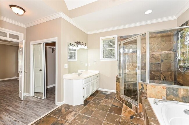 Building Photo - 1133 Hopedale Ln