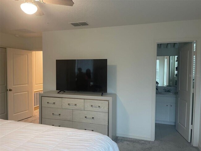 Building Photo - 3817 Hampton Chase Ln