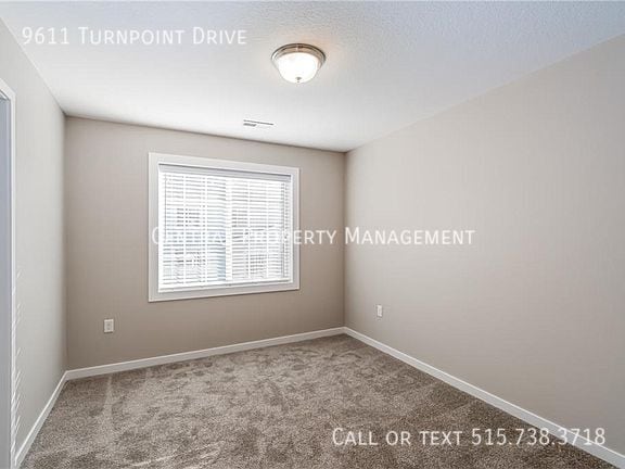Building Photo - 9611 Turnpoint Dr