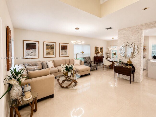 Building Photo - 16445 Sapphire Pl