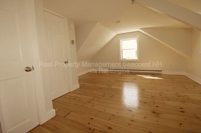 Building Photo - 11 Washington Rd