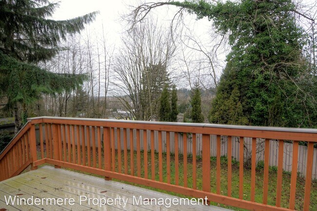 Building Photo - 4 br, 2 bath House - 2427 138th Ave SE