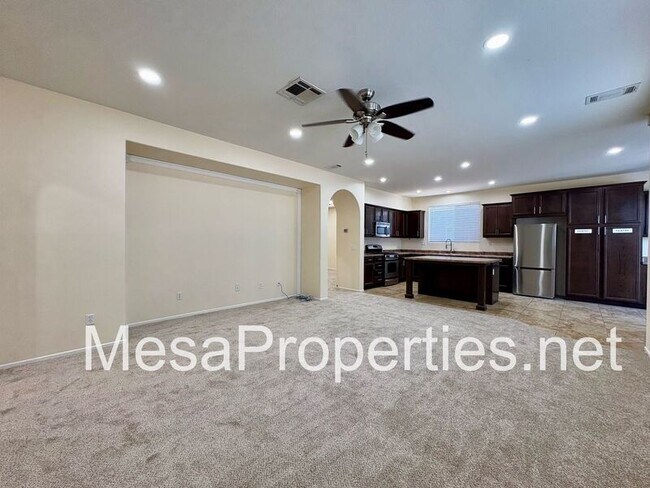Building Photo - 14945 Cobalt Rd