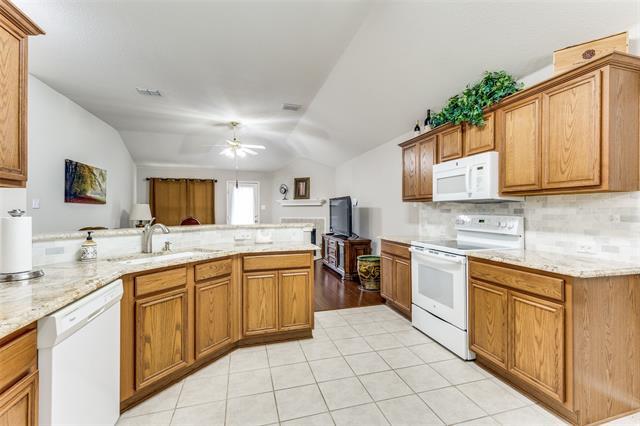 Building Photo - 4860 Ambrosia Dr