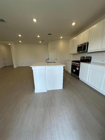 Building Photo - 1316 Rockwell Dr