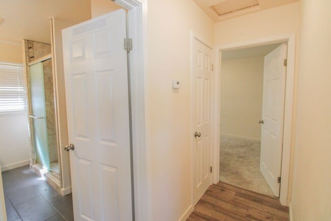 Building Photo - Exceptional Monterey Heights 4 Bedroom Hou...