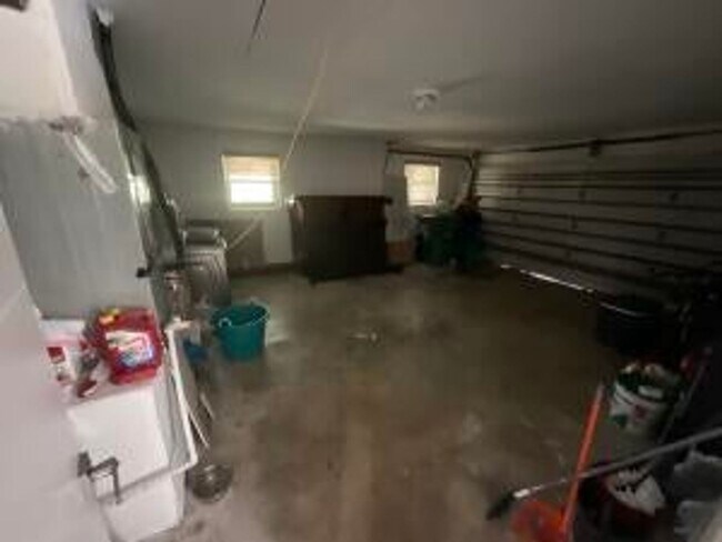 Building Photo - 3205 NW 87th Ave