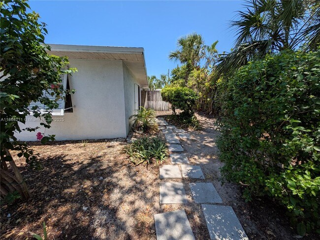 Building Photo - 915 Turtle Cove Ln