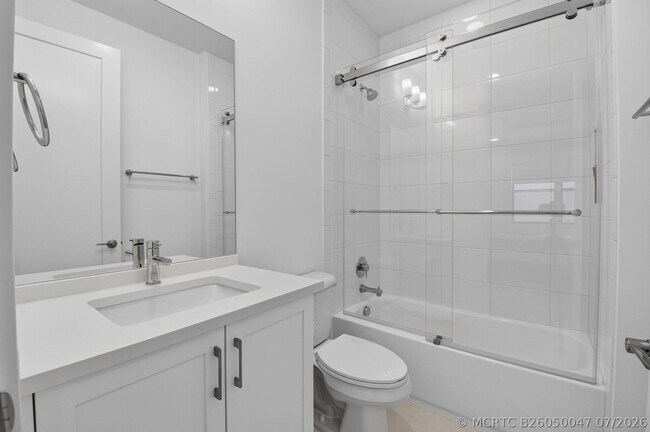 Building Photo - 8270 Essex Country Clb Dr