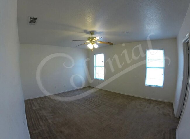 Building Photo - AVAILABLE SOON!!!!!