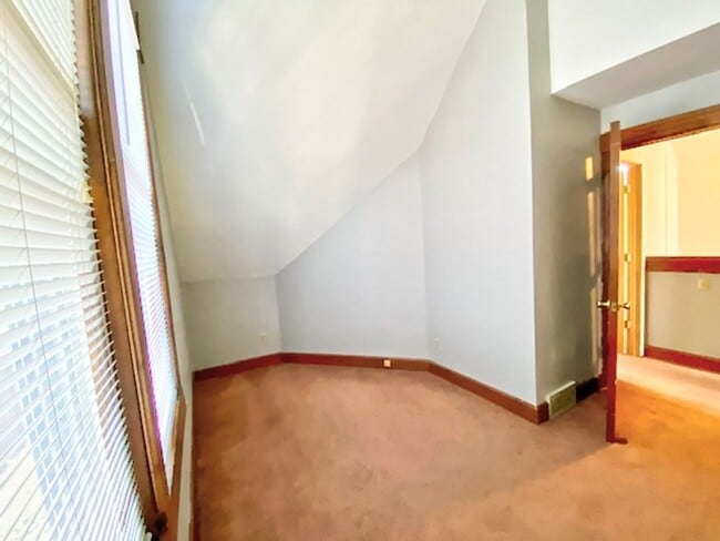 Building Photo - Maryland upper house