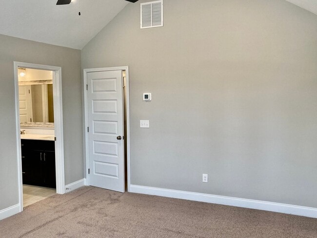 Building Photo - Beautiful New Construction Townhome in Grovetown