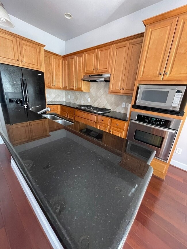 Building Photo - 2605 Almeda Forest Ct