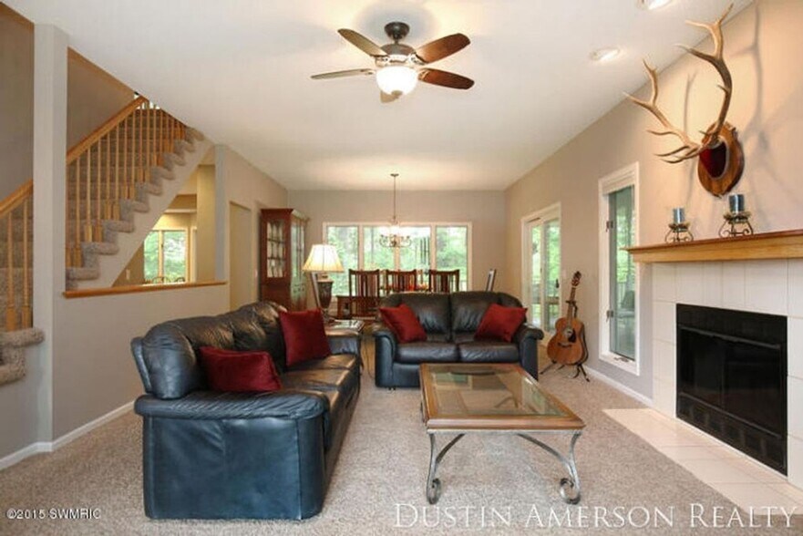 Building Photo - 7799 Abby Ln SE