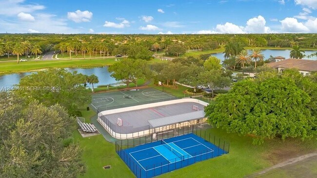 Building Photo - 1665 Osprey Bend