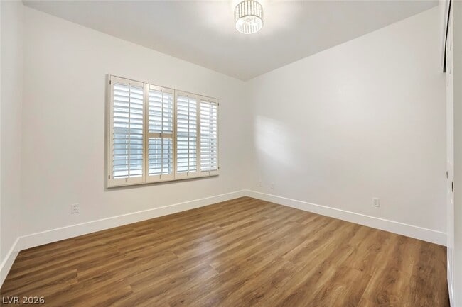 Building Photo - 1416 Palantine Hill Dr