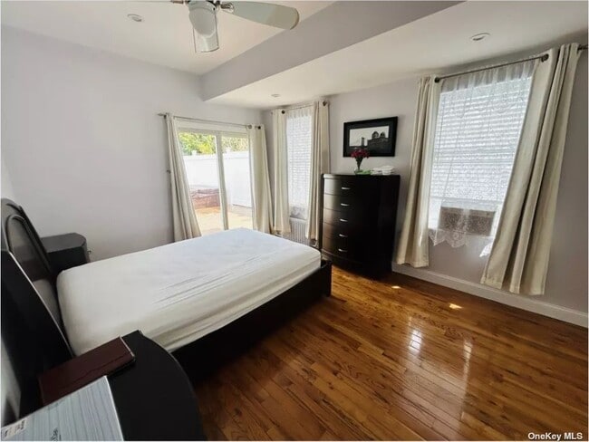 Building Photo - 3-28 B 147 St