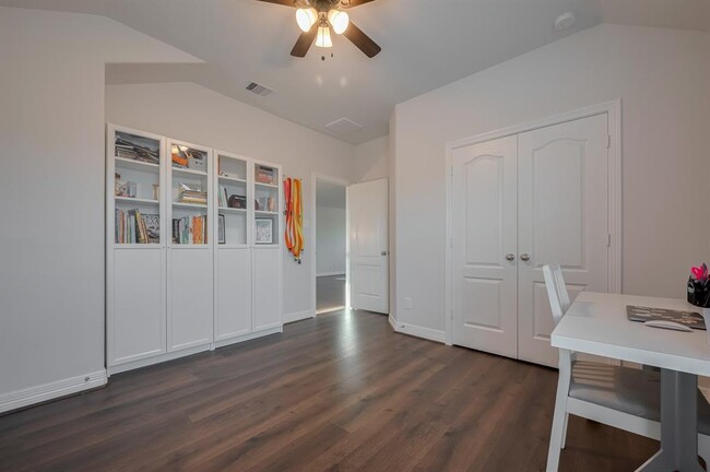 Building Photo - 3114 Calla Lily Trl