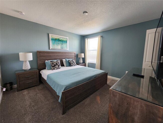 Building Photo - 1525 Flange Dr