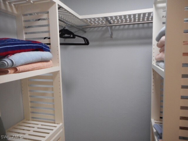 Building Photo - 27790 Hacienda E Blvd