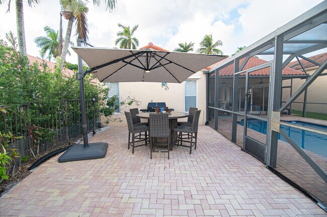 Building Photo - 8410 Brussels Way