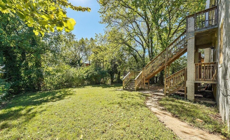 Building Photo - 433 Atlantic St SE