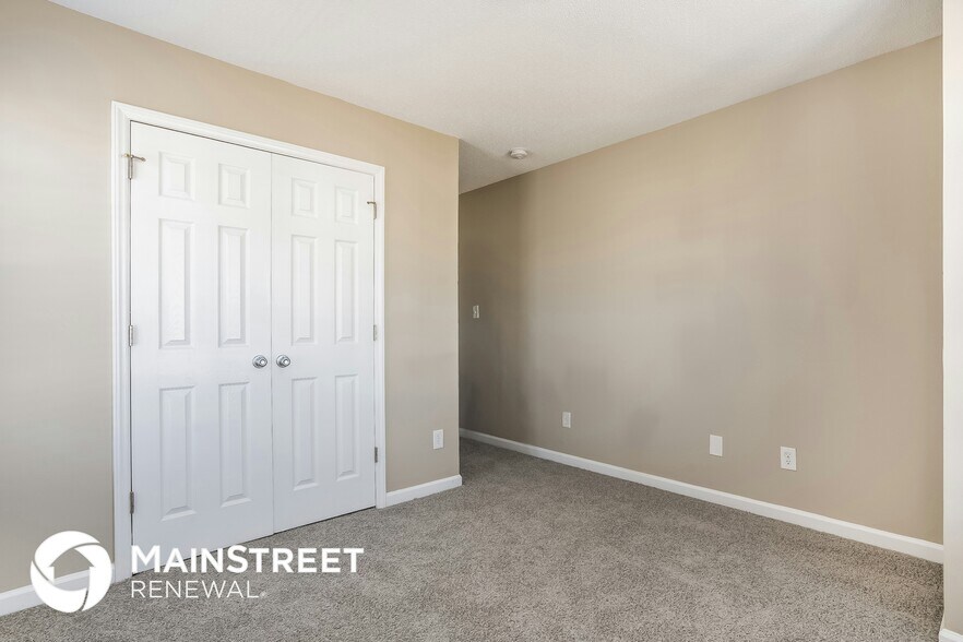 Building Photo - 4717 Windbreak Ln