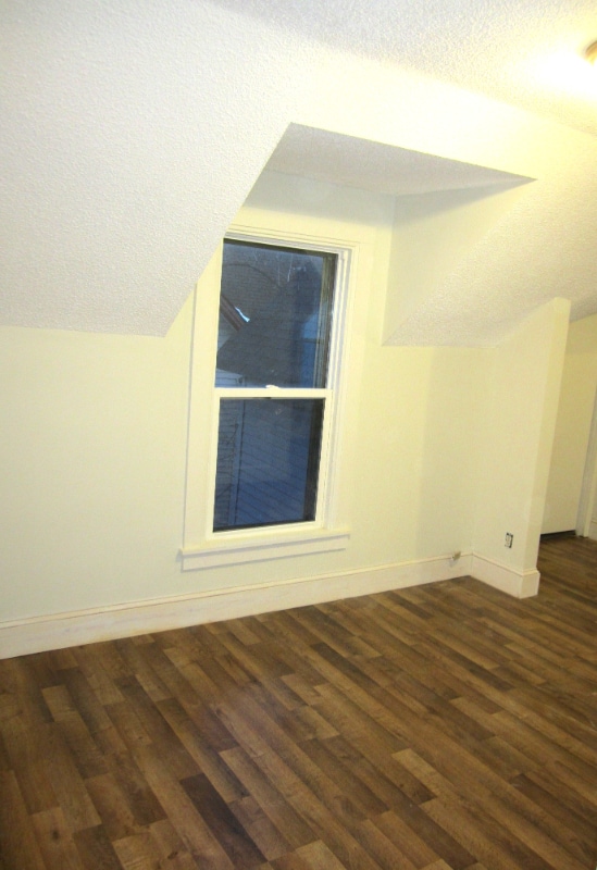 Building Photo - 2615 Polk St NE