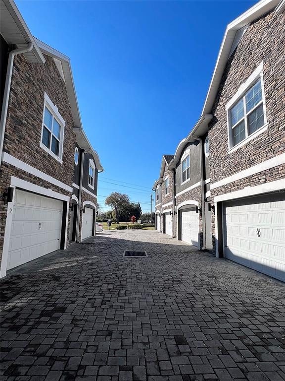 Building Photo - 6921 Interbay Blvd