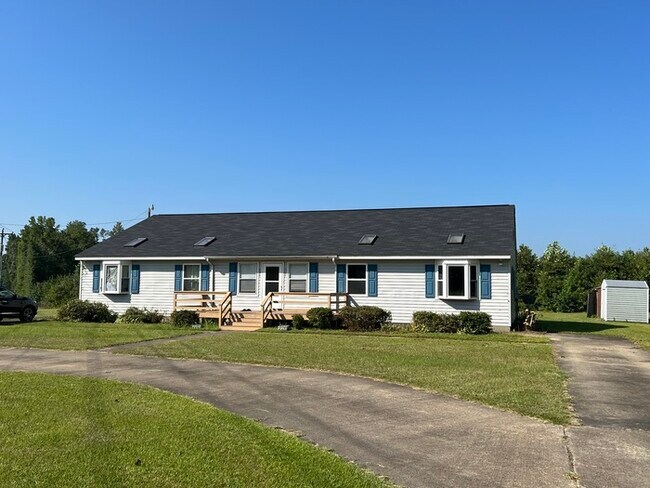 Primary Photo - 207 Pearson Hill Road, Roanoke Rapids
