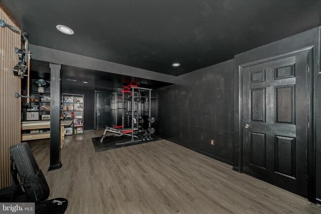 Building Photo - 3105 Glissade Ct